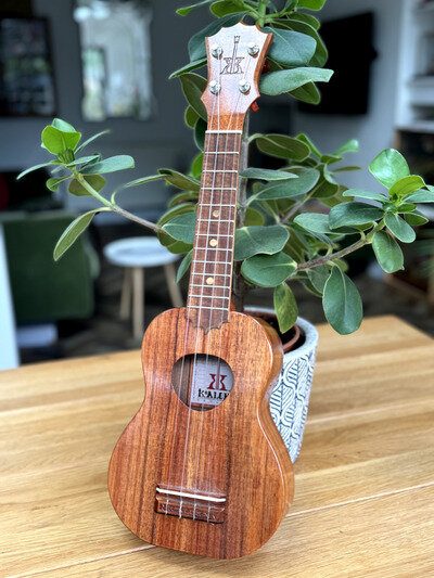 KoAloha KOA SOPRANO UKULELE Made In Hawaii W/ Hardshell Case Mint Condition