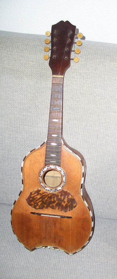 VINTAGE / Mandolin - "Domenico Ventarola" / Naples 1900 - Unusual. Shape!