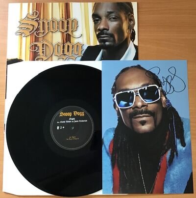 SNOOP DOGG,SIGNS,2005,12” 45RPM VINYL EX + 12” X 8” HAND SIGNED PHOTO,COA