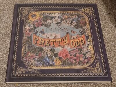 Panic At The Disco Pretty. Odd. box set 2008