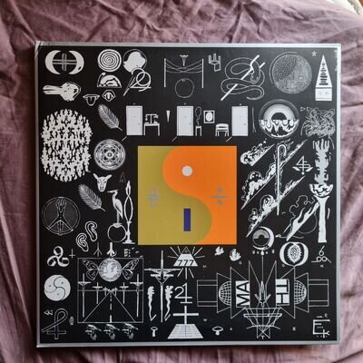 [J] Bon Iver - 22, A Million NM/VG+