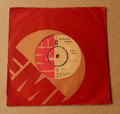 KATE BUSH - WUTHERING HEIGHTS / KITE (1977 7" single in COMPANY SLV) * EXCELLENT