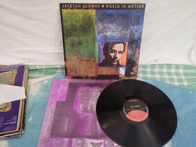 Jackson Browne - World In Motion NEAR MINT LP, Album Elektra 960 830-1, EKT 50