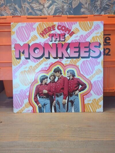 THE MONKEES - Here Comes…1970s ORIGINAL LP