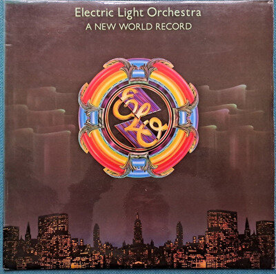 ELECTRIC LIGHT ORCHESTRA - A NEW WORLD RECORD - 12" VINYL LP & INNER NEAR MINT