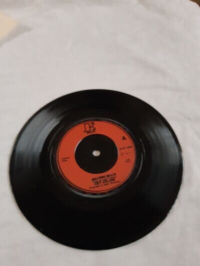 Judy Collins - Amazing Grace 7" Vinyl Record. 2101 - 020. 1970. Near Mint