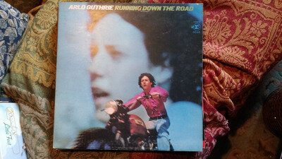 Arlo Guthrie,"Running Down The Road" vinyl LP