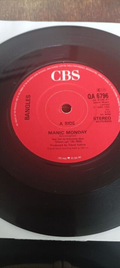 Bangles ‎– Manic Monday (QA6796) + 2x Random 7" Vinyl