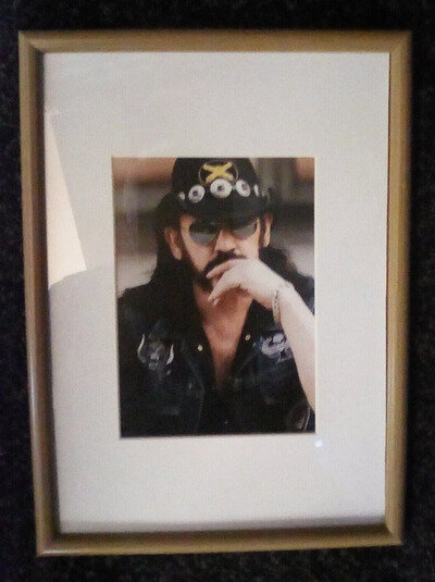 LEMMY . MOTORHEAD MOUNTED/FRAMED 12 X 9 INS