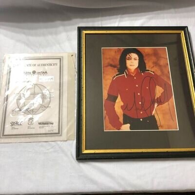 Rare Michael Jackson Autograph with Certificate Genuine Famous Artists O134