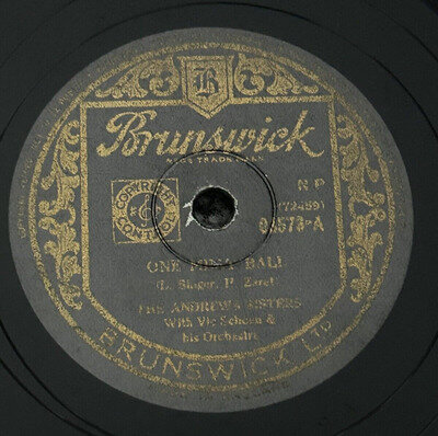 Brunswick The Andrews Sisters – One Meat Ball Rum And Coca Coca 10" Jazz Vinyl