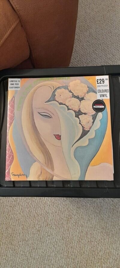 DEREK AND THE DOMINOS, H.M.V EXCLUSIVE. ASORTED LOVE SONGS. COLOURED VINYL