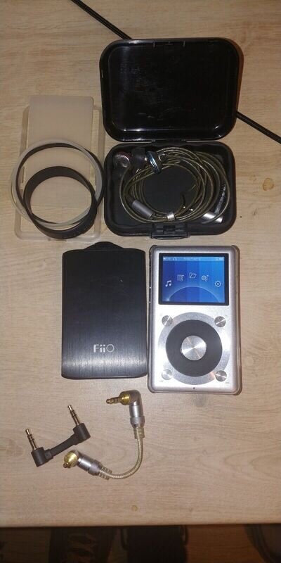 FiiO X1 - Portable High Resolution Music Player