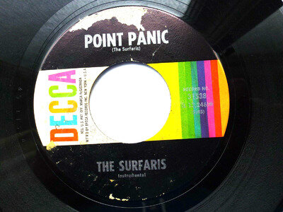 SURFARIS 45 'POINT PANIC''WAIKIKI RUN' USA DECCA WILD 1963 SURF INSTRUMENTAL VG+