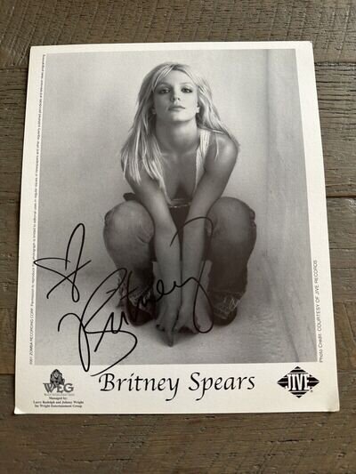 Britney Spears Pre-Print Signed Autographed 2001 Jive Records Press Photo Promo