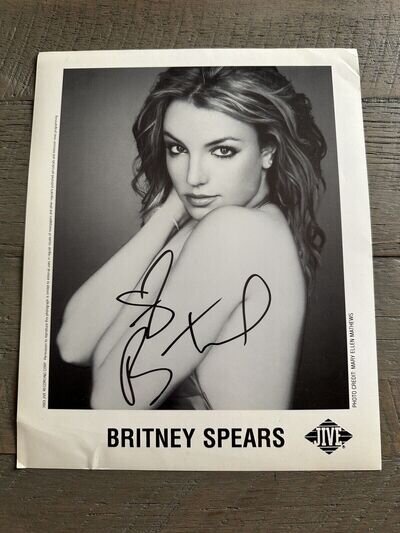 Britney Spears Pre-Print Signed Autographed 2003 Jive Records Press Photo Promo