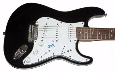 DAVID GROHL & KRIST NOVOSELIC NIRVANA Autograph Signed Strat Guitar AUTHENTIC!