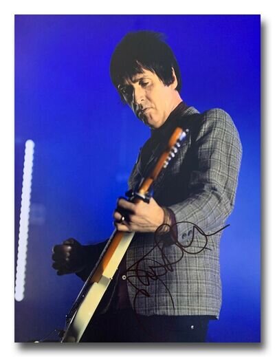 JOHNNY MARR HAND SIGNED 16x12 PHOTO - THE SMITHS - MUSIC AUTOGRAPH - PROOF.