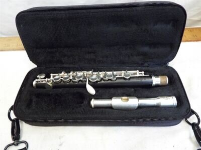 Gemeinhardt 1P Wood Piccolo w/Case Wood Musical Instrument Flute Pic