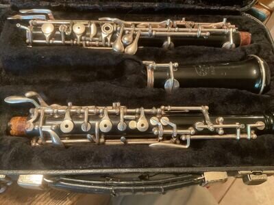 Selmer Signet Soloist Plastic Oboe Conservatory System Repaired plays well