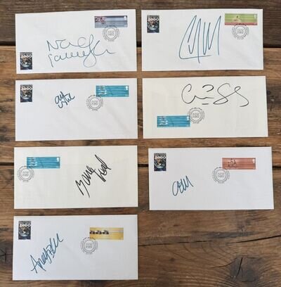 Oasis Post 1995 Full Set Of Autographs With COA