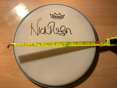 NICK MASON/PINK FLOYD - 12' NICK MASON SIGNED REMO AUTOGRAPHED DRUM HEAD !!!!!!!