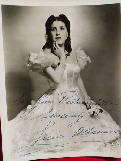 Autographs Licia Albanese signed photo to the owner of restaurant Gino's New Yo