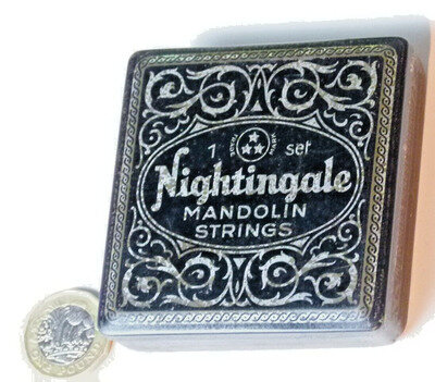 RARE ANTIQUE NIGHTINGALE MANDOLIN STRINGS TIN ART NOUVEAU 1900