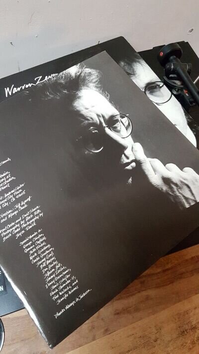 WARREN ZEVON - 1st Pressing of SENTIMENTAL HYGIENE LP - EX/EX 1987