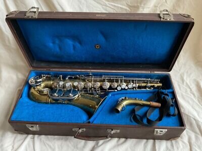 VINTAGE ALTO SAXOPHONE AND CASE, SOLD AS SEEN IN PICTURES