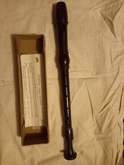 dolmetsch treble recorder In F vintage