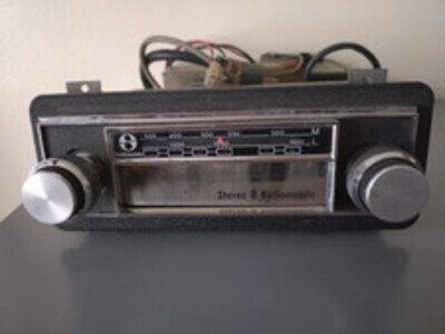 Vintage Car Stereo 8 Radiomobile Model No 104 untested