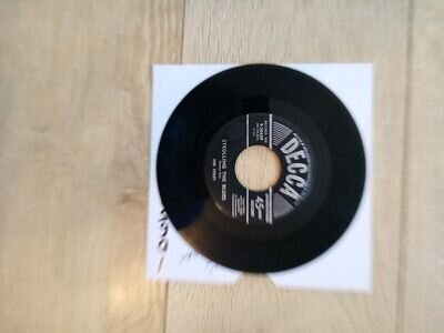 RED FOLEY " STROLLING THE BLUES" / " WITH YOU BESIDE ME" 45 RPM