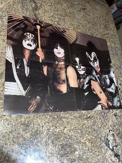 VINTAGE KISS WHOLE BAND MAGAZINE FOLDOUT POSTER