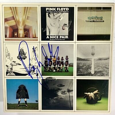 Roger Waters signed Pink Floyd Album a nice pair lp autographed Beckett loa