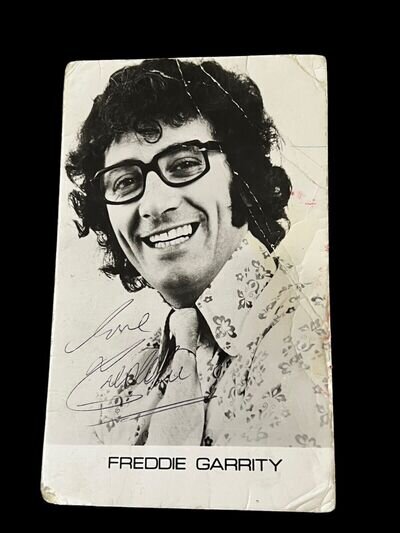 Freddie Garrity Signed Autographed Photograph - Freddie & The Dreamers Band