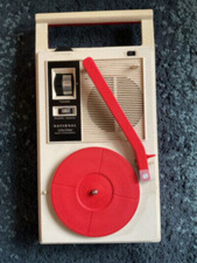 National Panasonic Portable Record Player/AM Radio