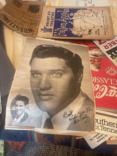 Elvis Presley Autograph Poster 1950s 18” X 25”