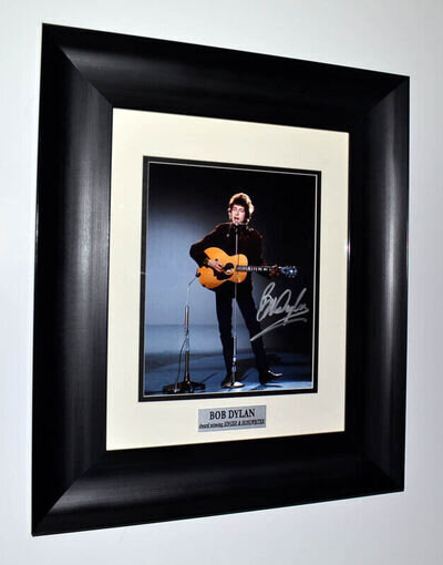 Rare BOB DYLAN Signed Original Autograph, new Frame, Plaque, COA, UACC RD#228