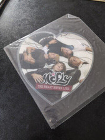 McFLY ☆ Vinyl Picture Disc Heart Never Lies Heart Shaped Picture Disc