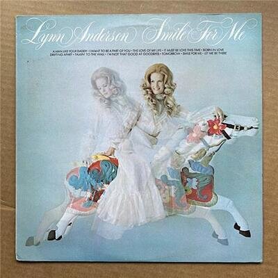 LYNN ANDERSON SMILE FOR ME LP 1974 - nice clean copy UK