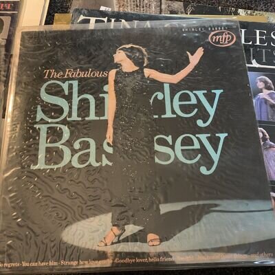 Shirley Bassey - The Fabulous Shirley Bassey (Vinyl)