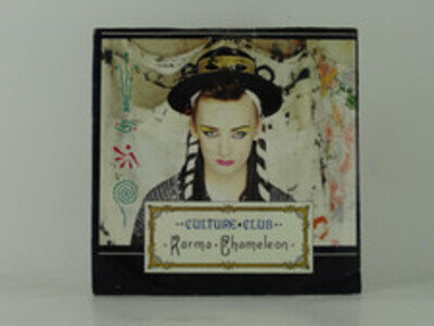 CULTURE CLUB KARMA CHAMELEON (2) (42) 2 Track 7" Single Picture Sleeve VIRGIN RE