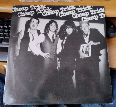 CHEAP TRICK SELF TITLED LP ALBUM 1977 CBS EPC 32070