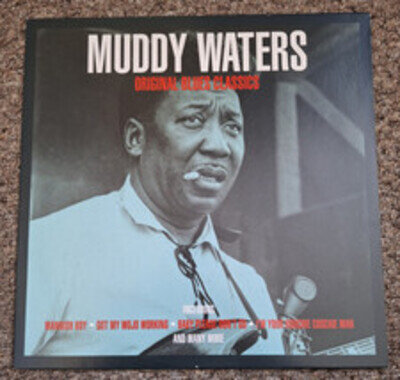 Original Blues Classics by Muddy Waters (Record 2014)