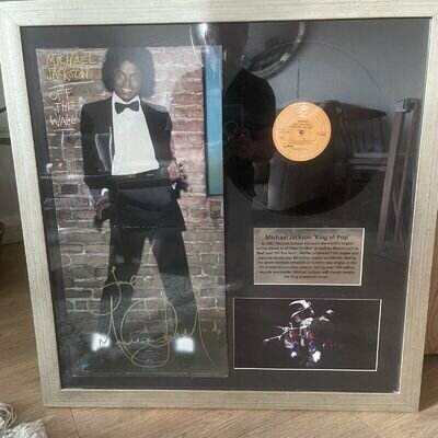 RARE Michael Jackson OFF THE WALL VINYL ALBUM Autographed SIGNED In Gold Inc.COA