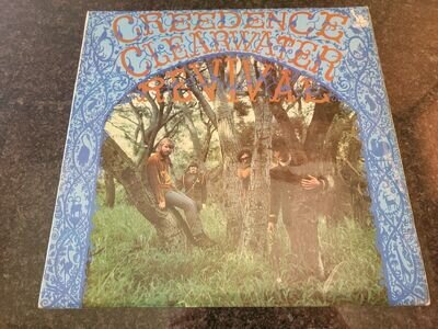 CREEDENCE CLEARWATER REVIVAL-CREEDENCE CLEARWATER REVIVAL-UK LIBERTY STEREO LP