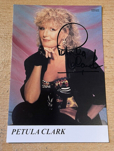 PETULA CLARK SIGNED / AUTOGRAPHED WALKERPRINT 15cm x 10cm VERY GOOD CONDITION