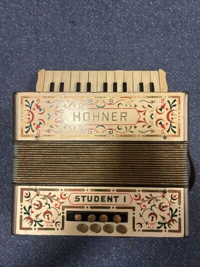 Higher Student 1 Accordion