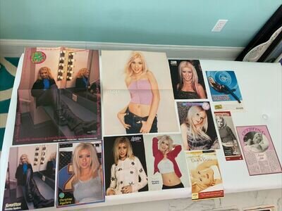 Lot Of Christina Aguilera Posters, Pinups, Articles And Magazine Clippings